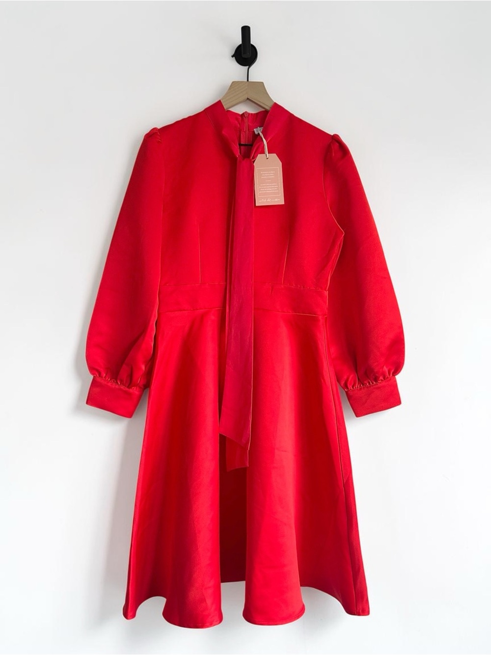 NWT Ivy City Co Pippa Dress in Red Size Medium